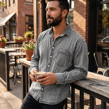 Camisa de vaquero desgastada de estilo retro para hombre